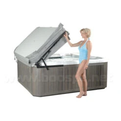 Lève Couverture De Spa Covermate 3 -Essentials Boutique leve couverture de spa covermate 3 2